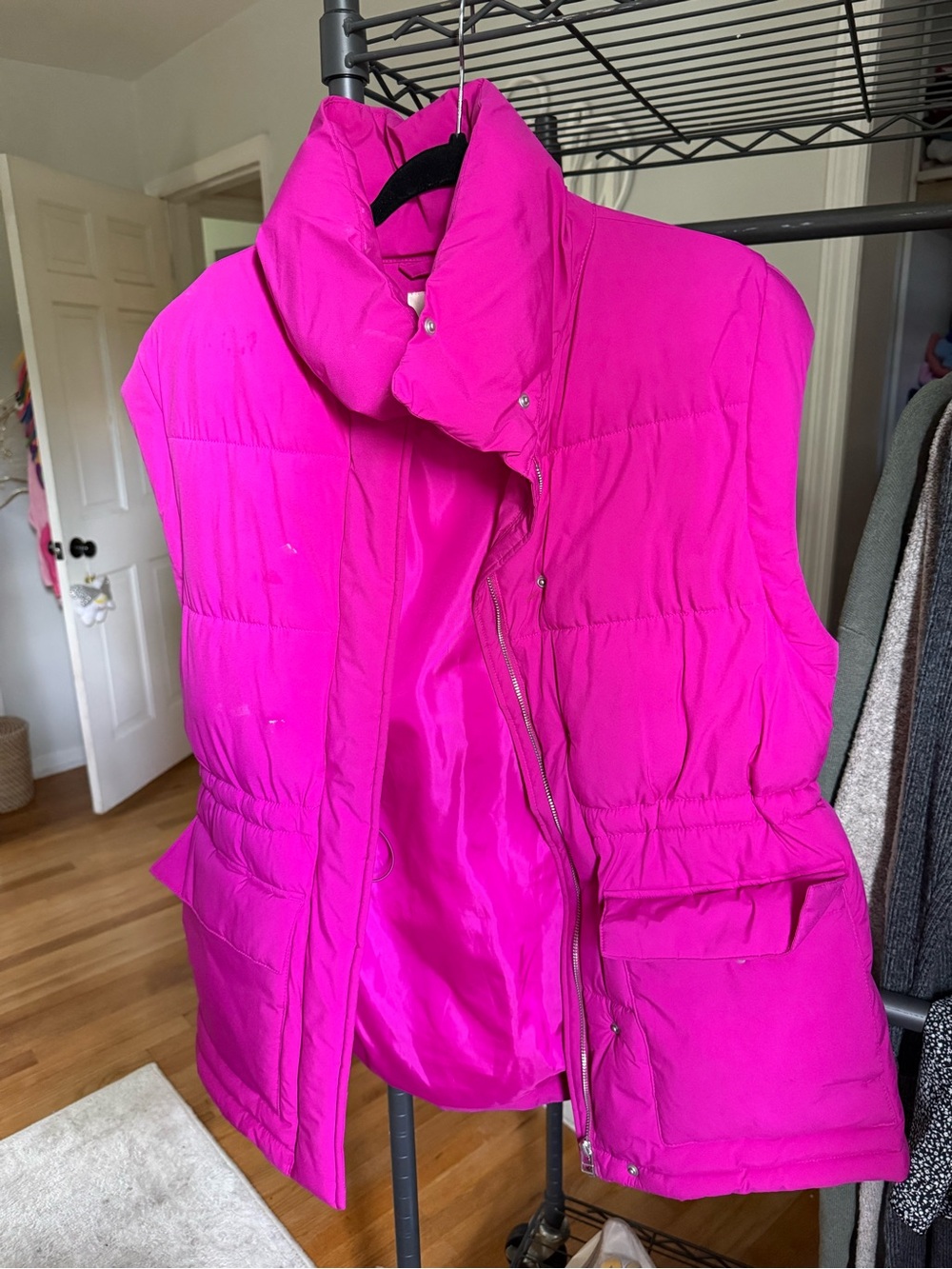 Universal Thread Oversized Vibrant Pink Quilted Puffer Vest